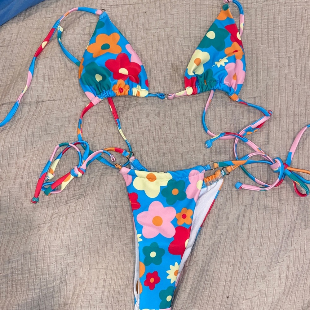 NEW BIKINI